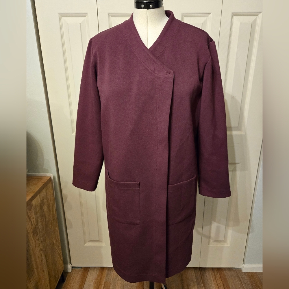 👏3 for $20👏 LOGO by Lori Goldstein Coat